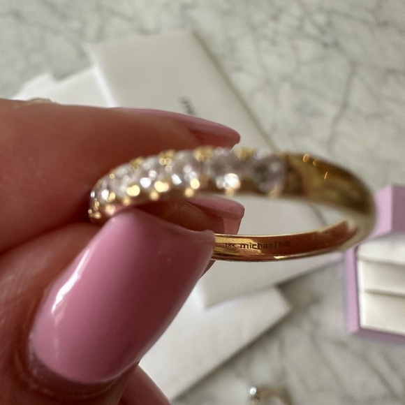 Michael Hill engagement ring set - Picture 4 of 7